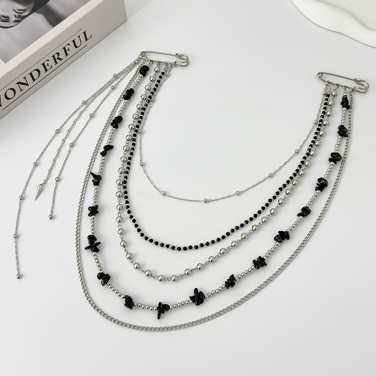 Broche longue en cristal style - Women Accessories Trendy avis et prix